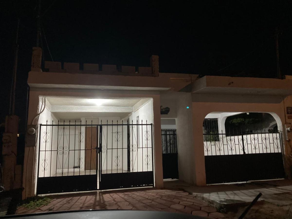 Apartamento Con Cochera Centro De La Ciudad. Ла Пас Екстериор снимка